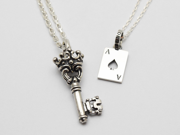 【ロイヤルオーダー】SMALL KEY ペンダント　ダイヤモンド・ルビー ロイヤルオーダー】ルビーダイヤモンドSMALL KEY ペンダント