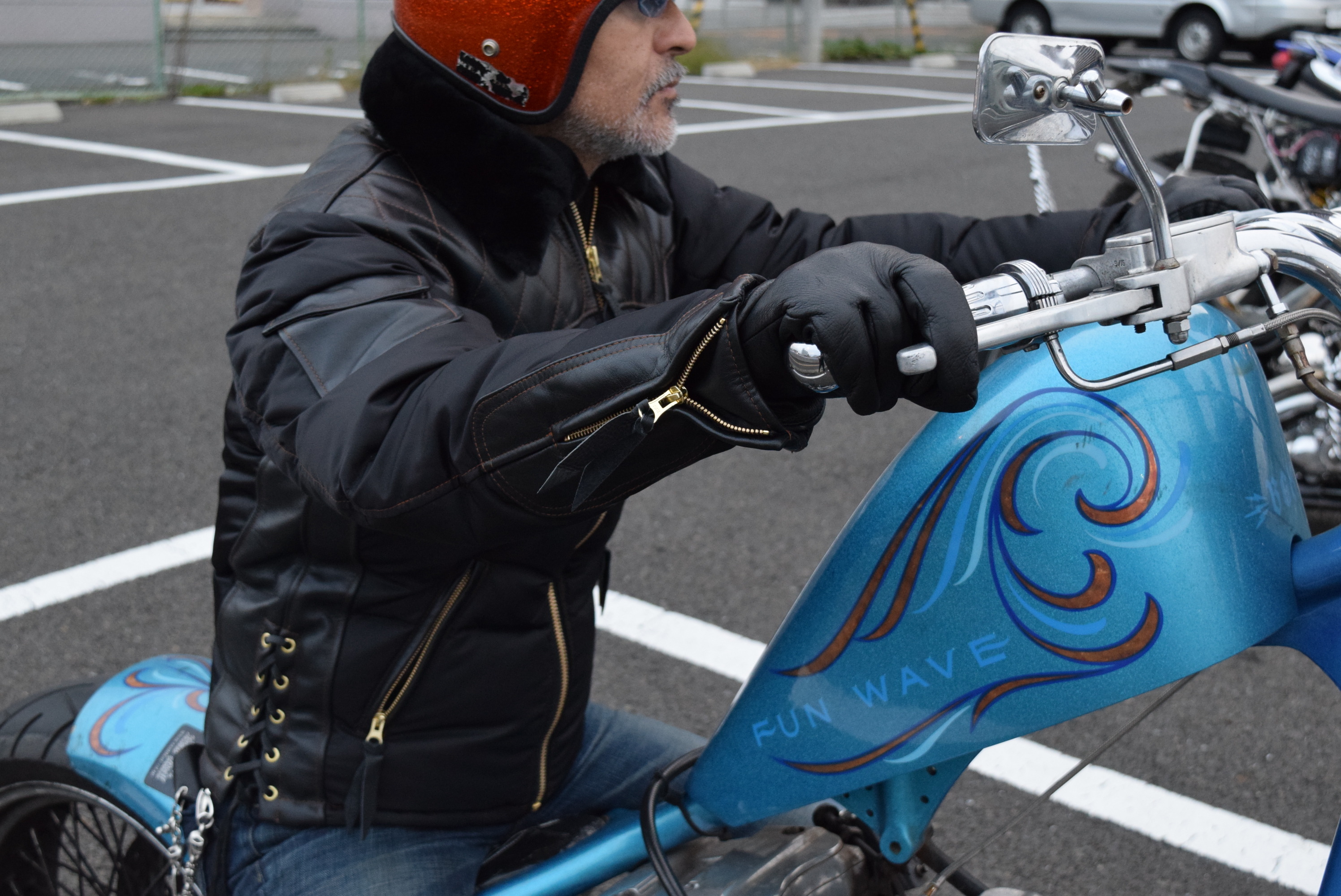 お待たせ致しました、 スカルフライト、モーターサイクルダウンＪＫ