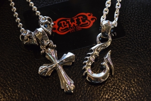 Bill Wall Leather=ラージフィッシュフック＆2005クロス
